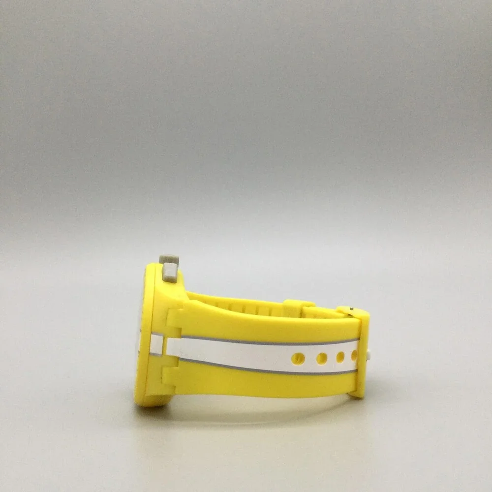 Swatch Amorogs Chronograph Mens Watch 42mm Yellow Dial SUSJ100 New Battery - Picture 8 of 14